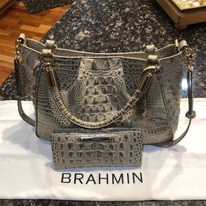 Brahmin Handbag and Wallet Set - Like new!